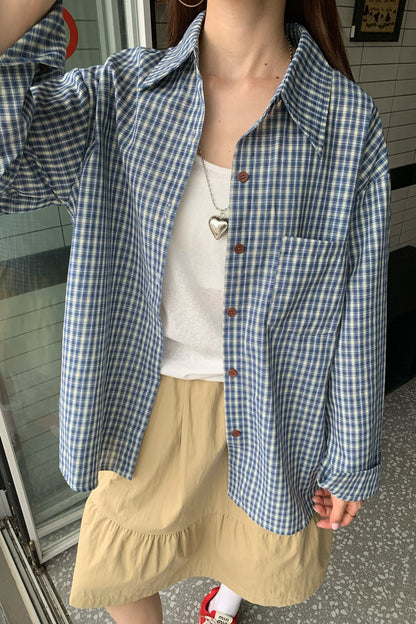 Loose-fitting blue check shirt TK0043