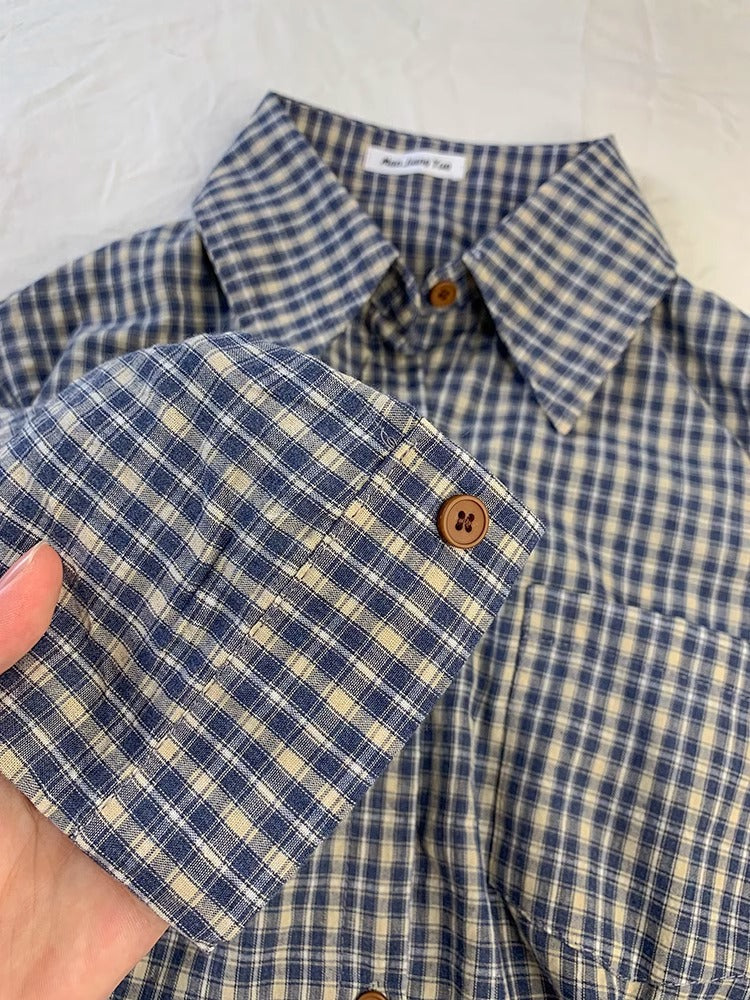 Loose-fitting blue check shirt TK0043