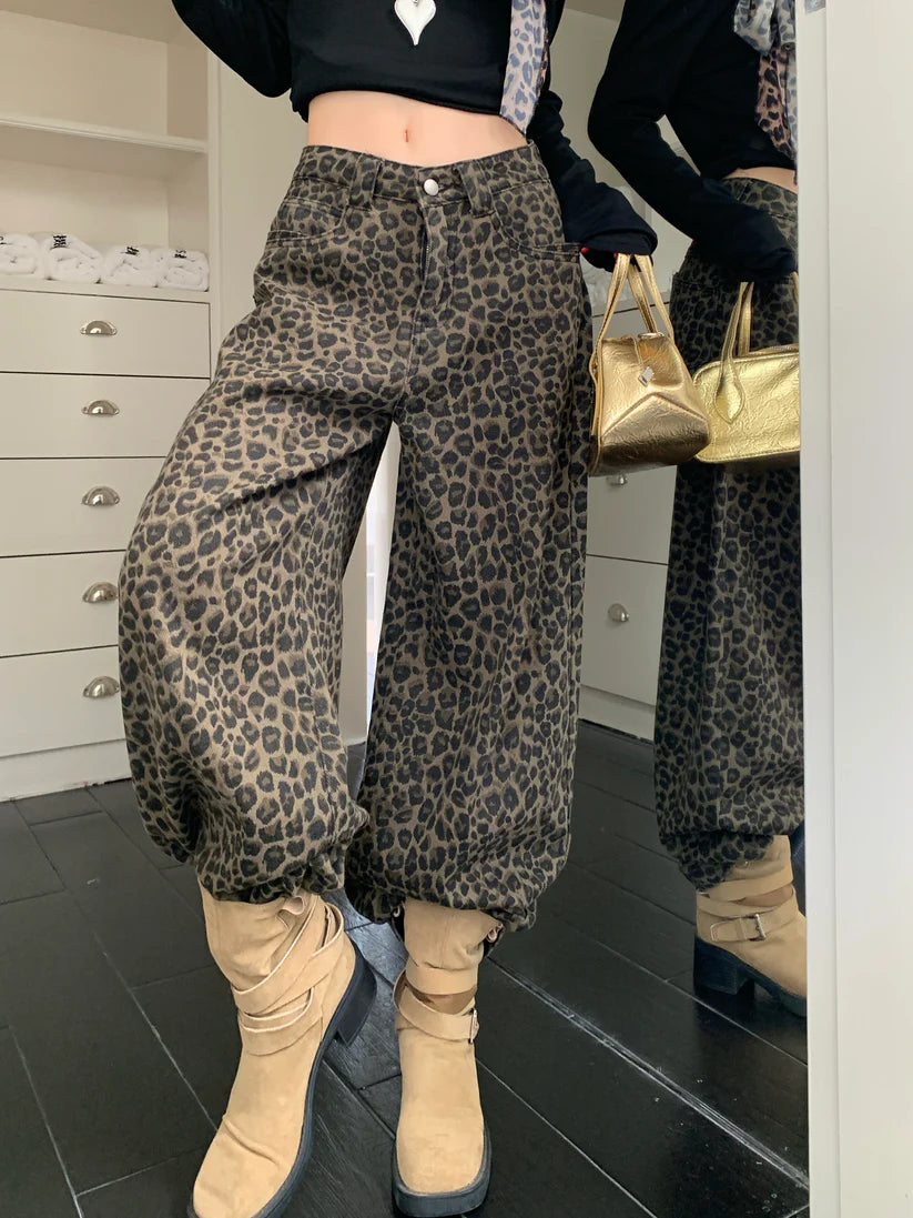 Versatile Leopard Print High-Waisted Wide Leg Jeans TK0095