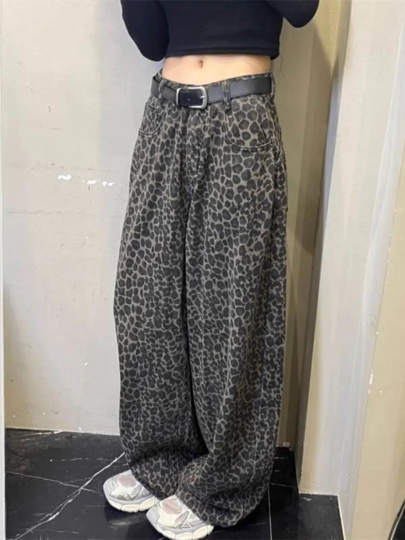 Versatile Leopard Print High-Waisted Wide Leg Jeans TK0095