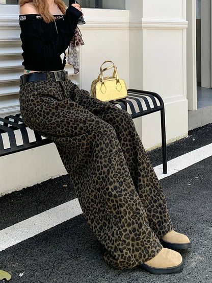 Versatile Leopard Print High-Waisted Wide Leg Jeans TK0095