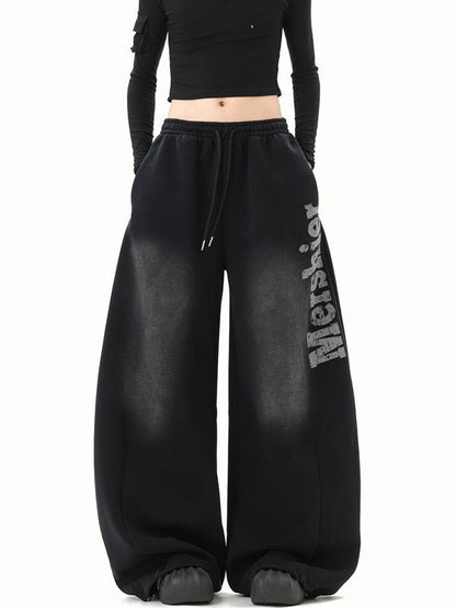Black Gradient Curved Sweatpants TK0288