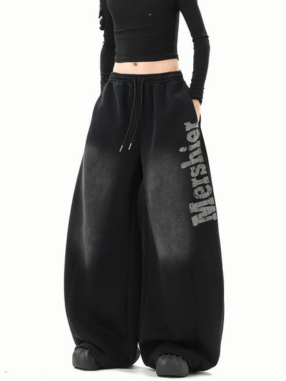 Black Gradient Curved Sweatpants TK0288