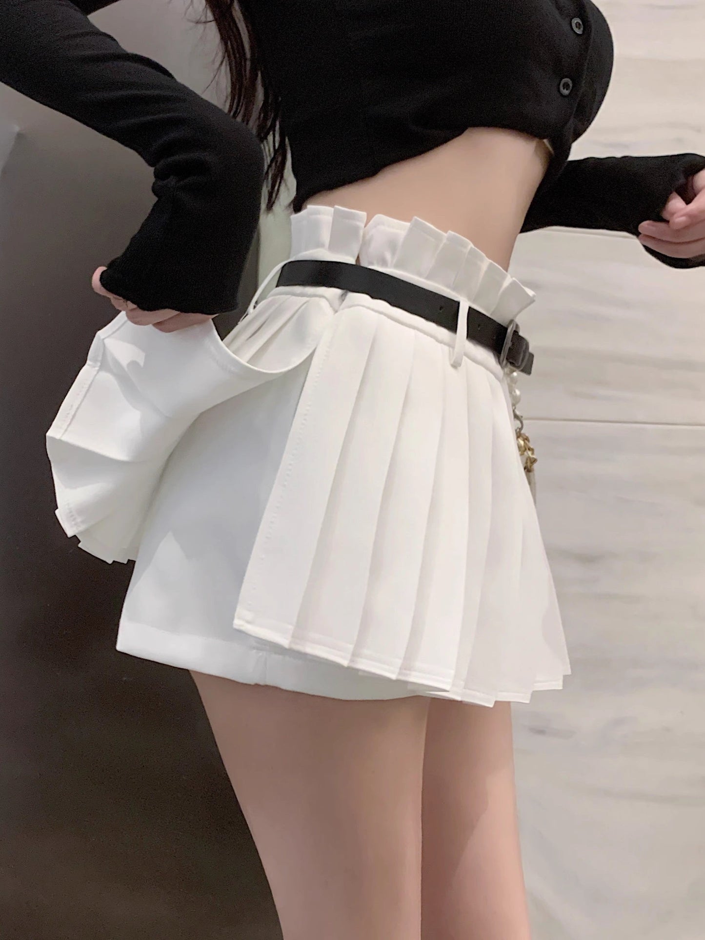 Pleated mini skirt TK0318