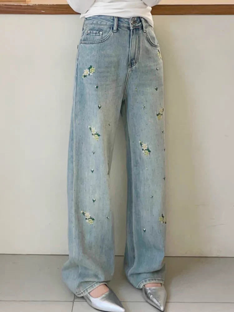 Floral Embroidered Relaxed Wide-Leg Jeans TK0514
